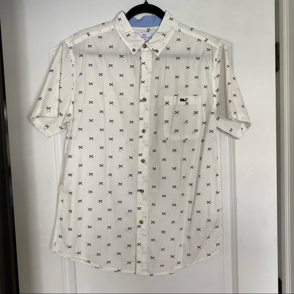 Gently Worn! Vineyard Vines Hawaiian Shirt - Size Medium